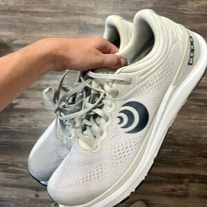 Topo athletics